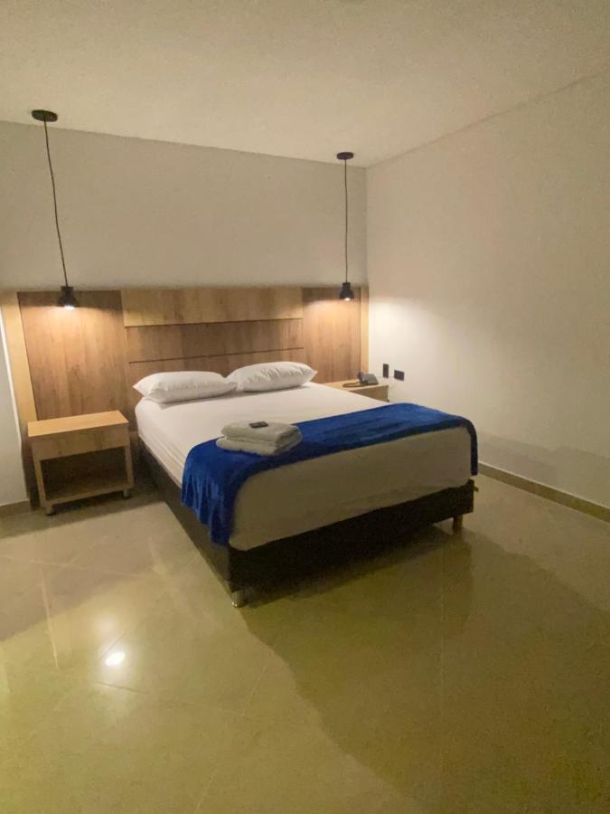 Hotel California City Medellin Exterior photo