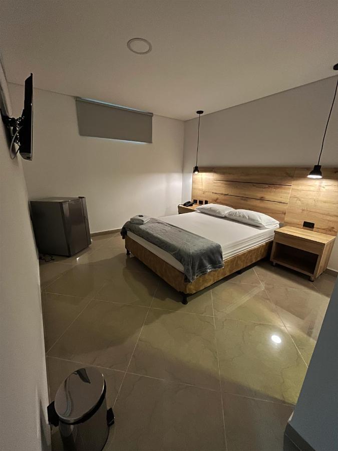 Hotel California City Medellin Exterior photo