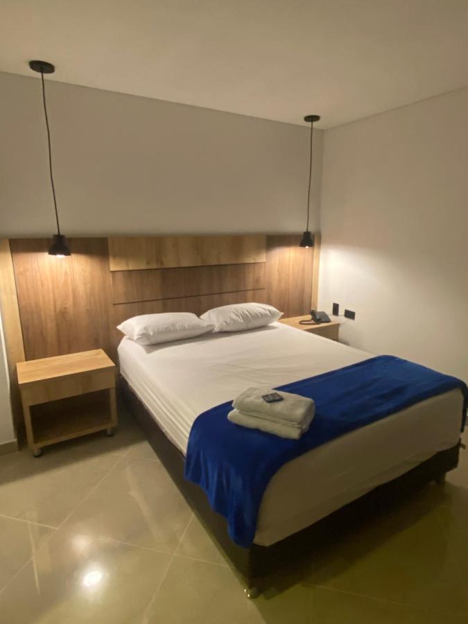 Hotel California City Medellin Exterior photo