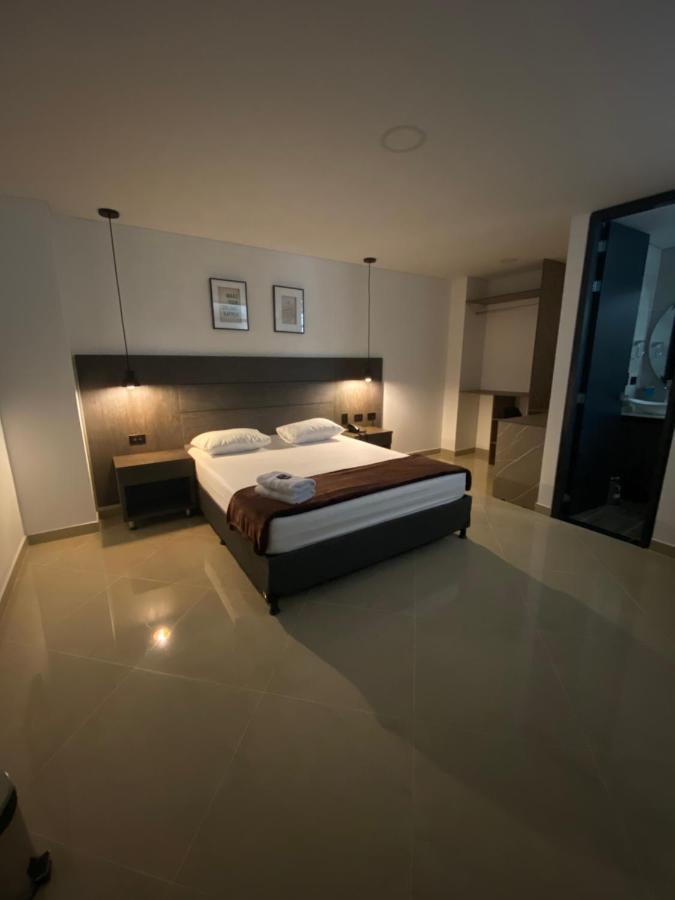 Hotel California City Medellin Exterior photo
